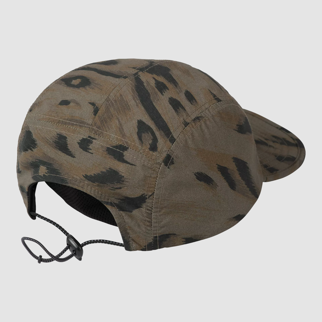 Travon Cap Duck Feather Print Cypress / Black