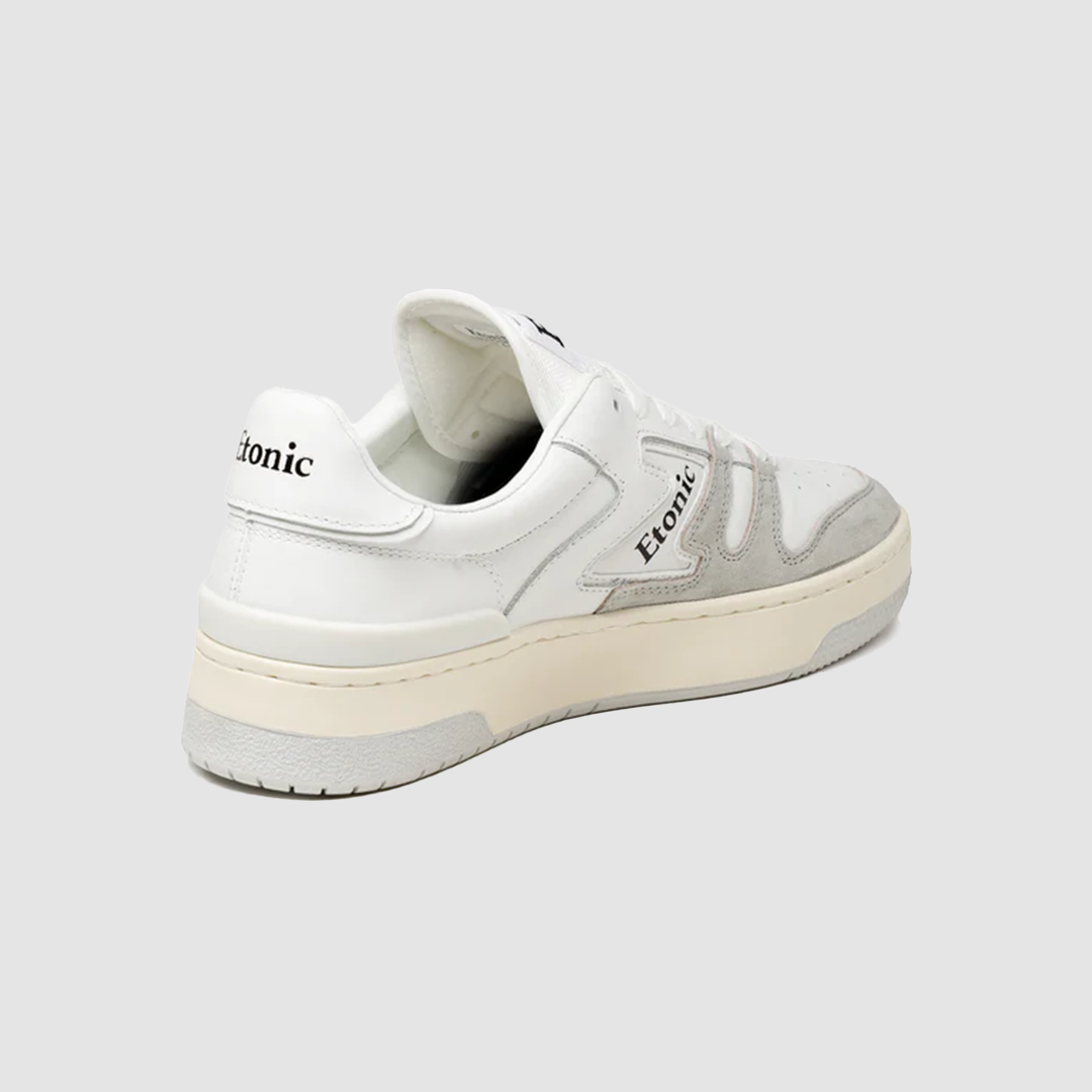 B481 Off White