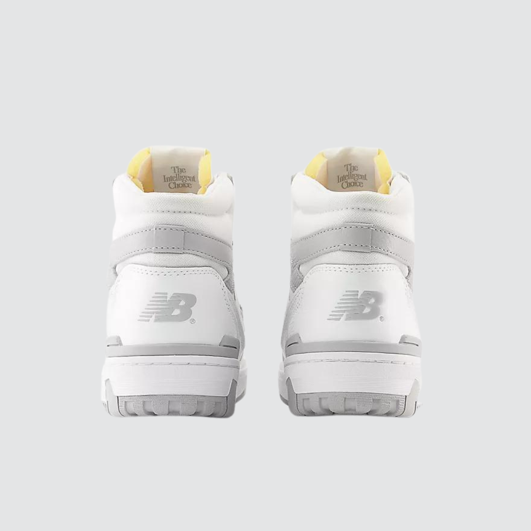 BB 650 RVW Premium White / Raincloud
