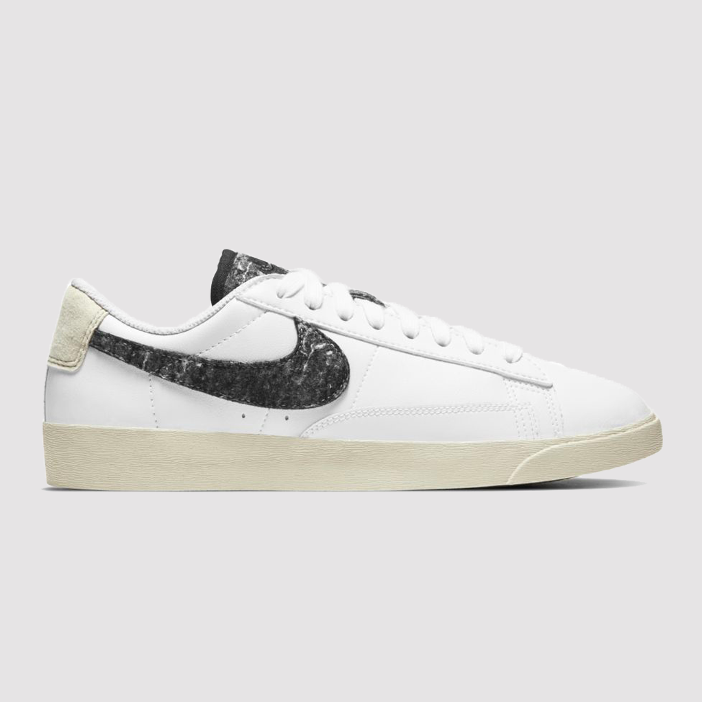 W Blazer Low SE White / Black