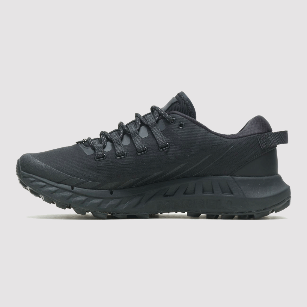 Agility Peak 4 Triple Black