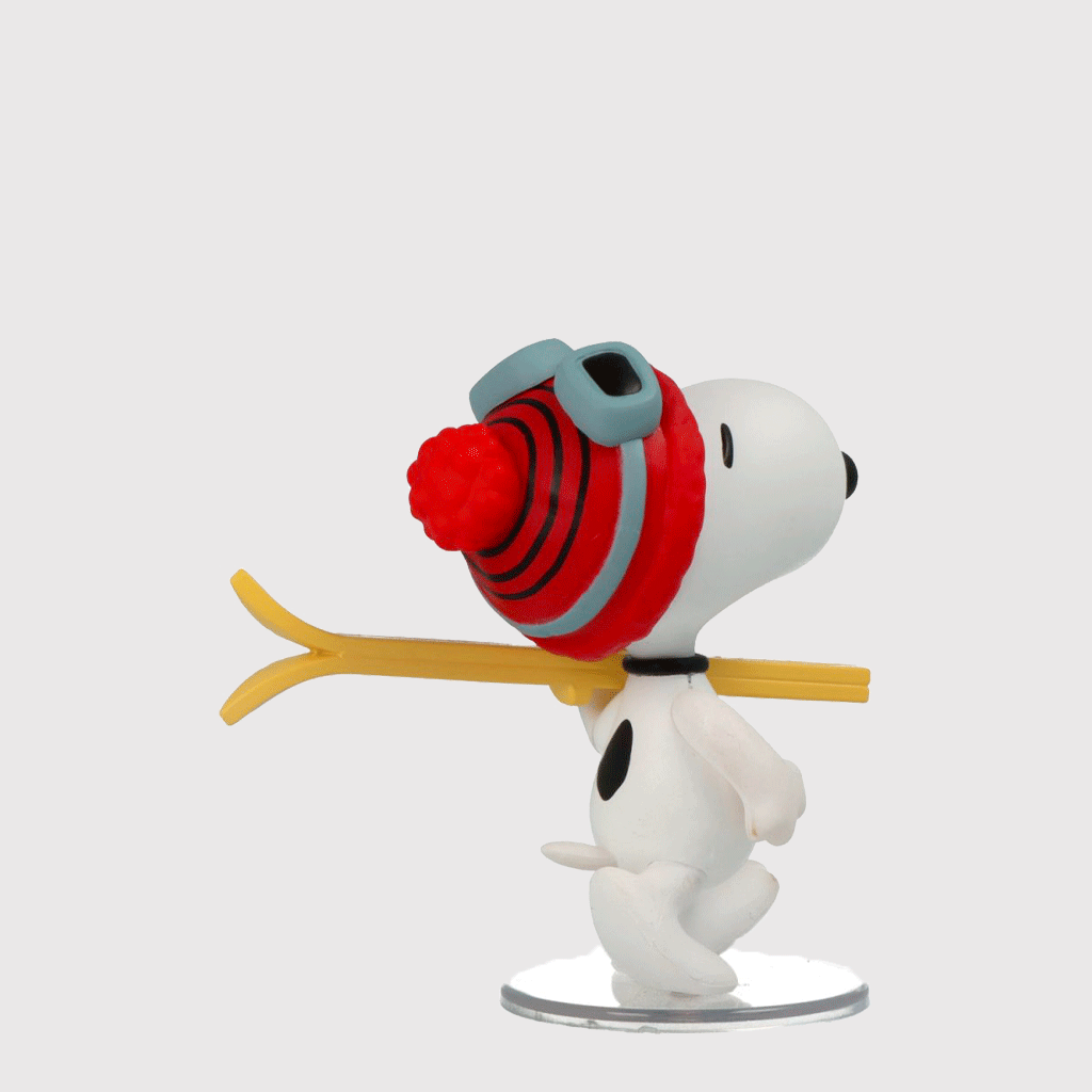 UDF Peanuts 12 - Skier Snoopy