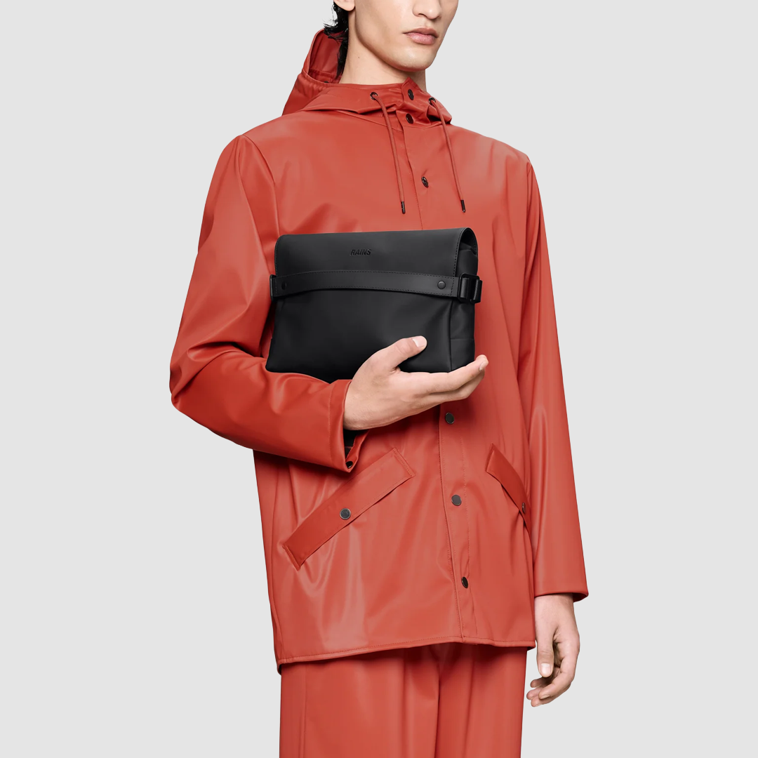 OTG Wash Bag Black