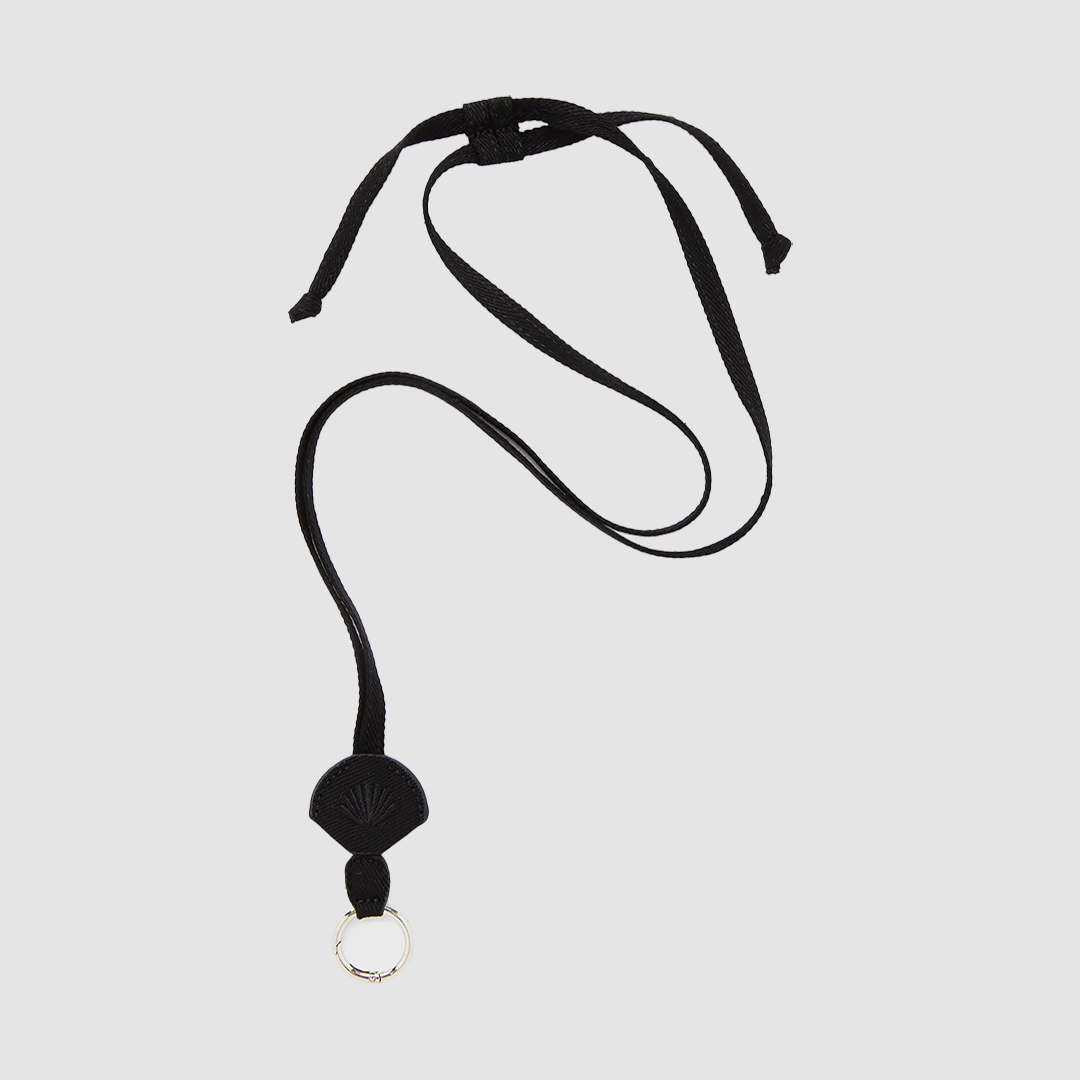 Oyster Key Chain Black