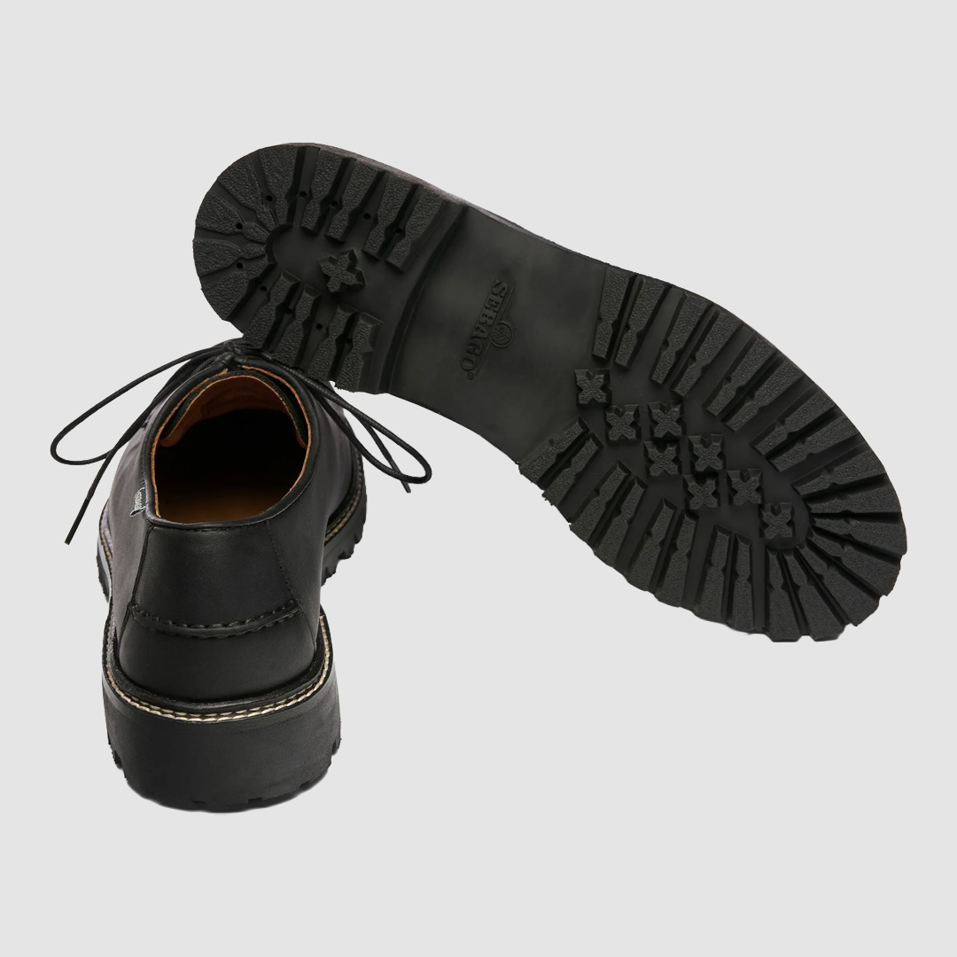 Opal Lug Total Black