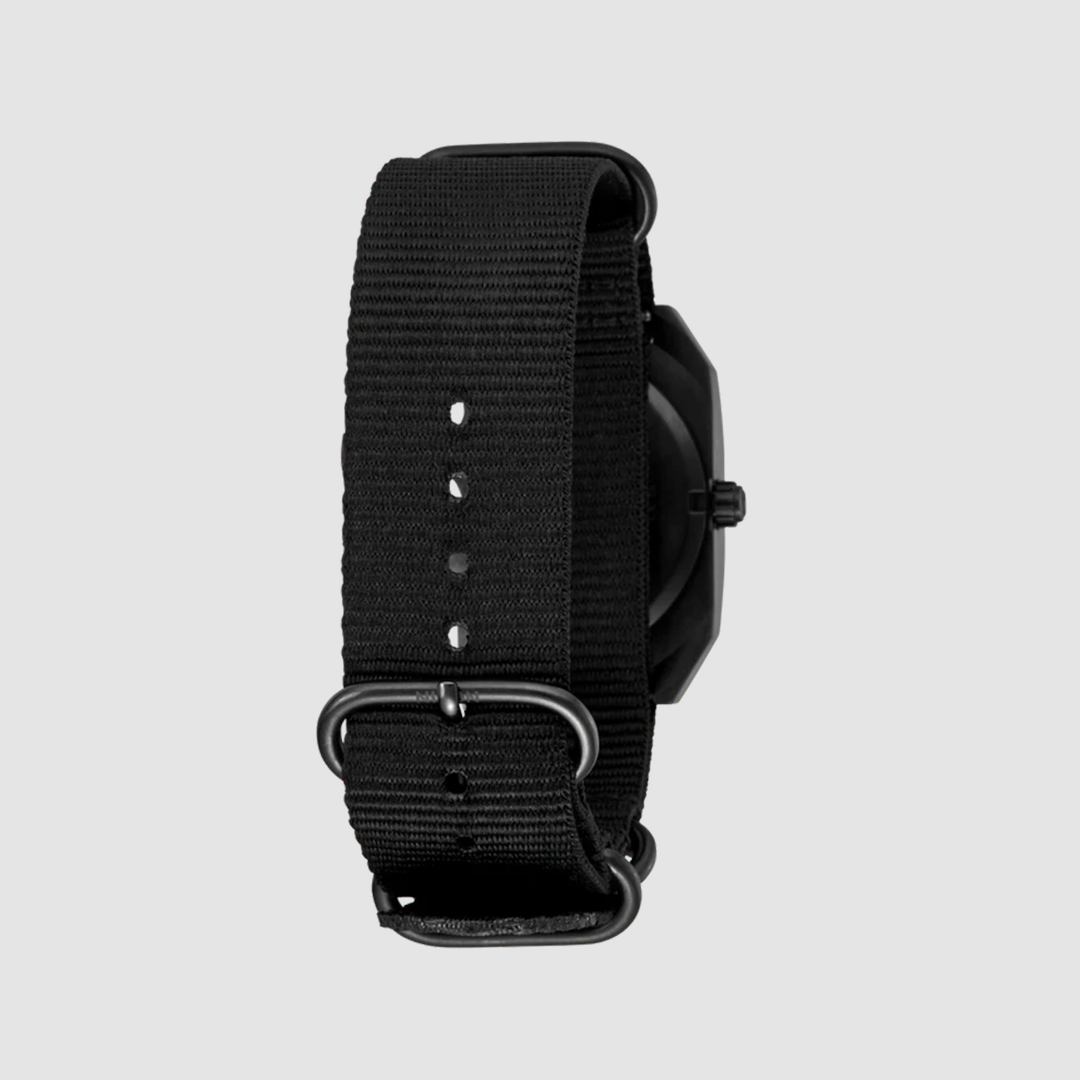 Scout Black / Black