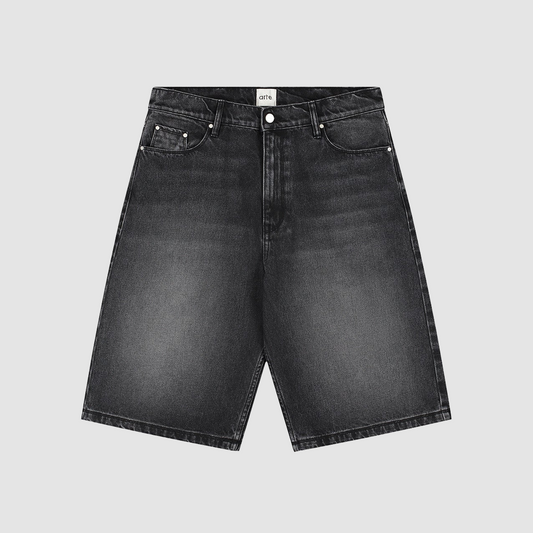 Round Pocket Denim Short Fade Black