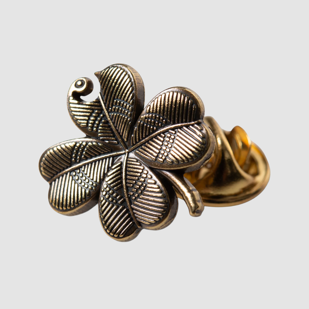 Clover Pin Gold