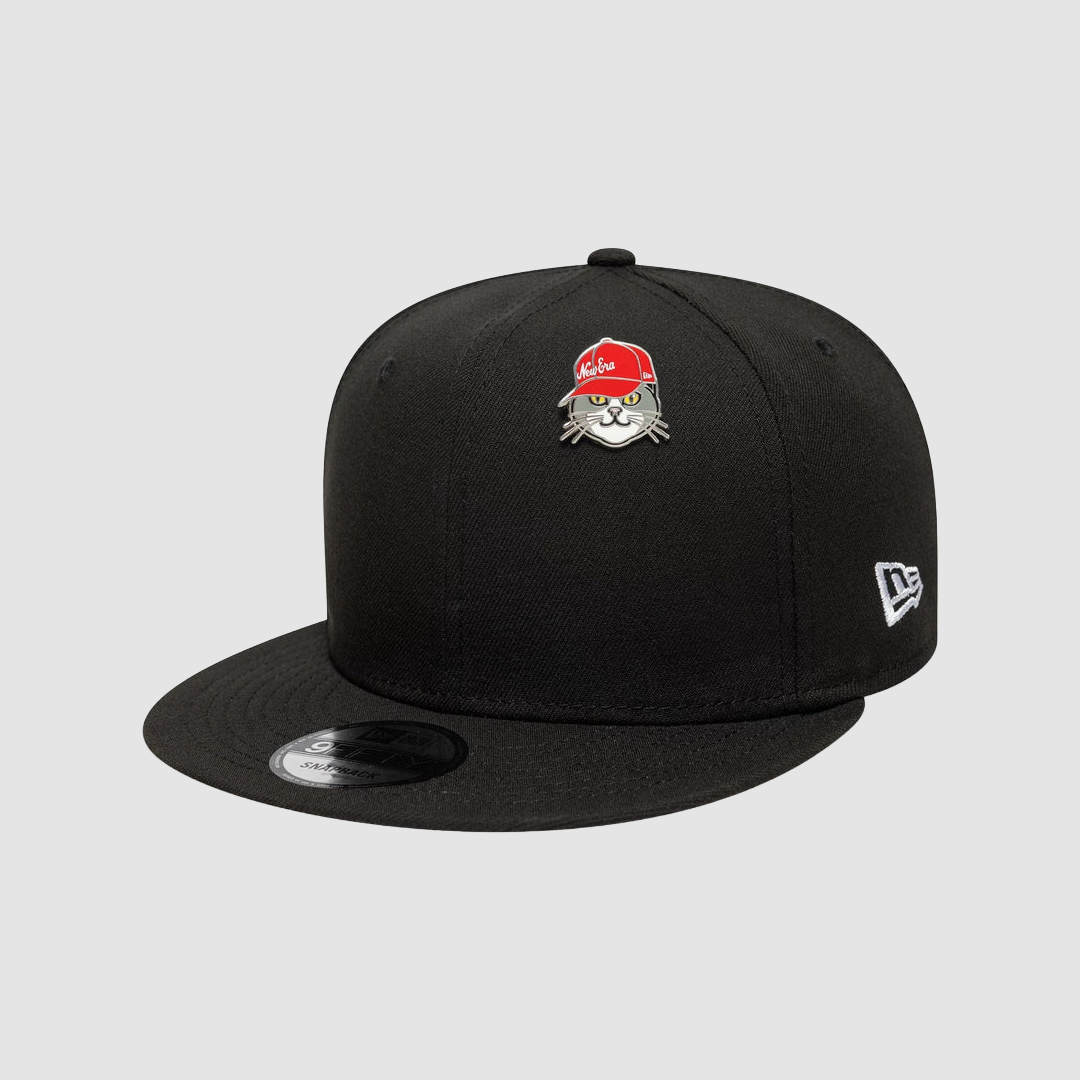 Pin's New Era Cat Red Silver