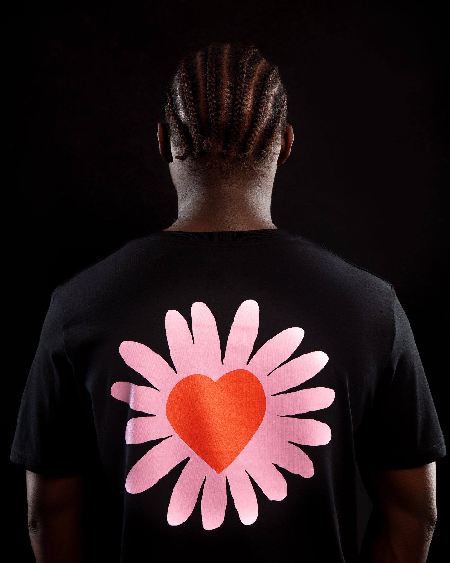 Heart Flower T-Shirt Black / Pink