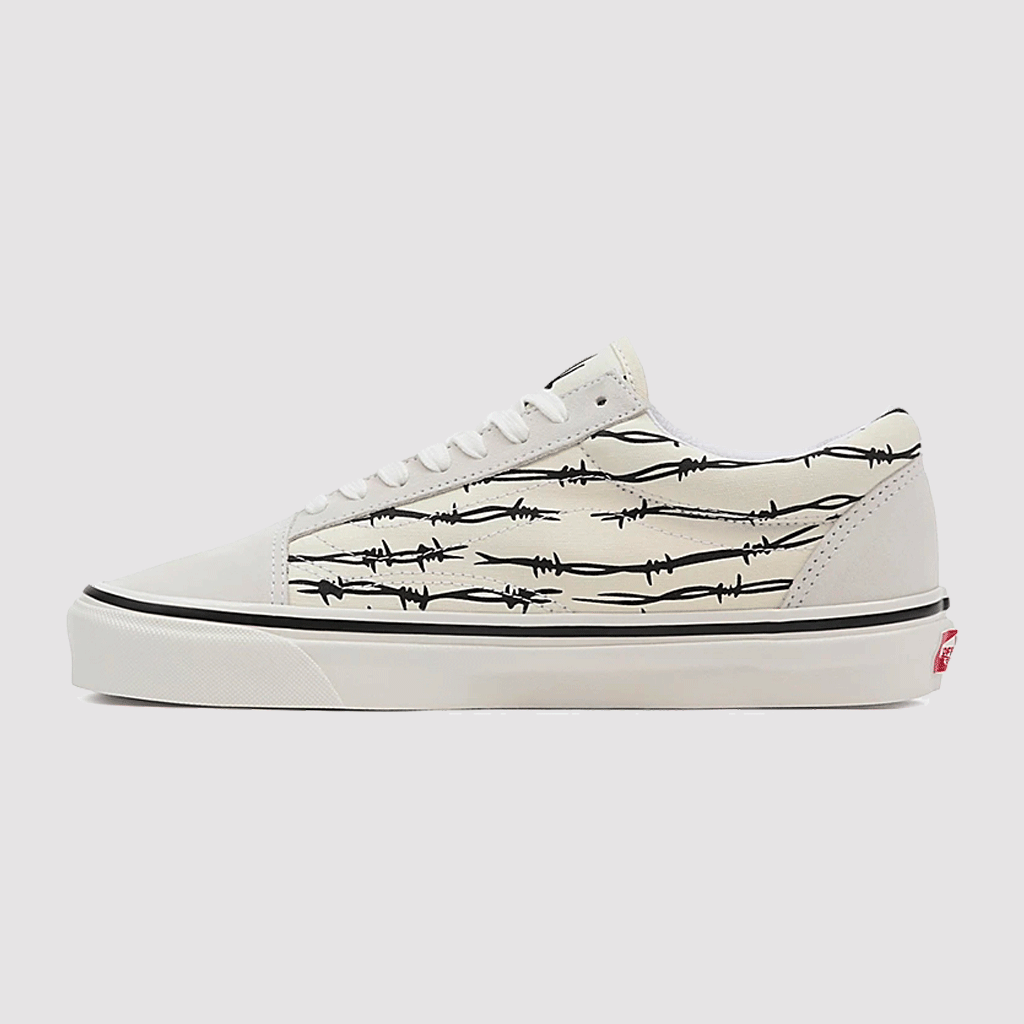 UA Old Skool 36 DX White / Black / Og Barbed Wire